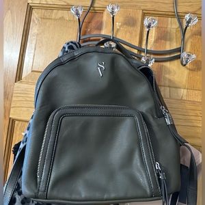 VERA WANG BACK PACK LIKE NEW